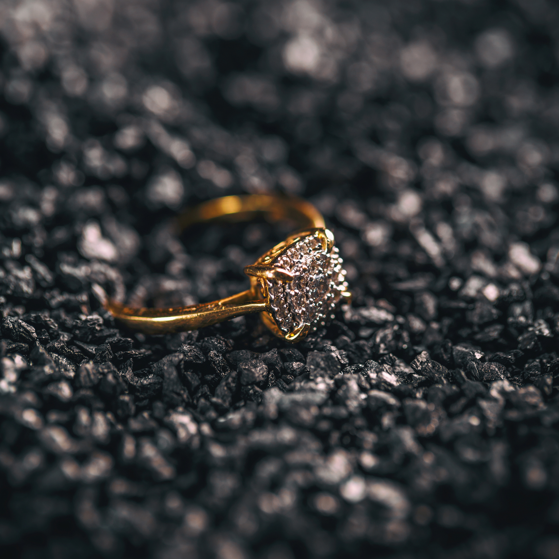 Luna Moonstone Ring - Tapita