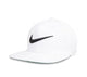 The Nike Swoosh Pro Flat Snapback features an embroidered logo for style and wool construction with an adjustable closure for a comfortable fit.NIKE | SWOOSH PRO FLAT PEAK CAP