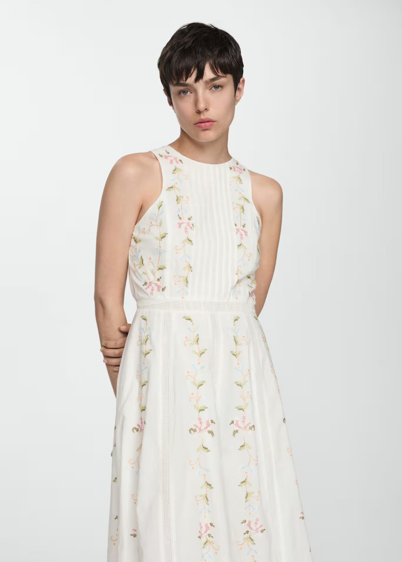 DELICATEDRAPEDCOLLARSHIRT.