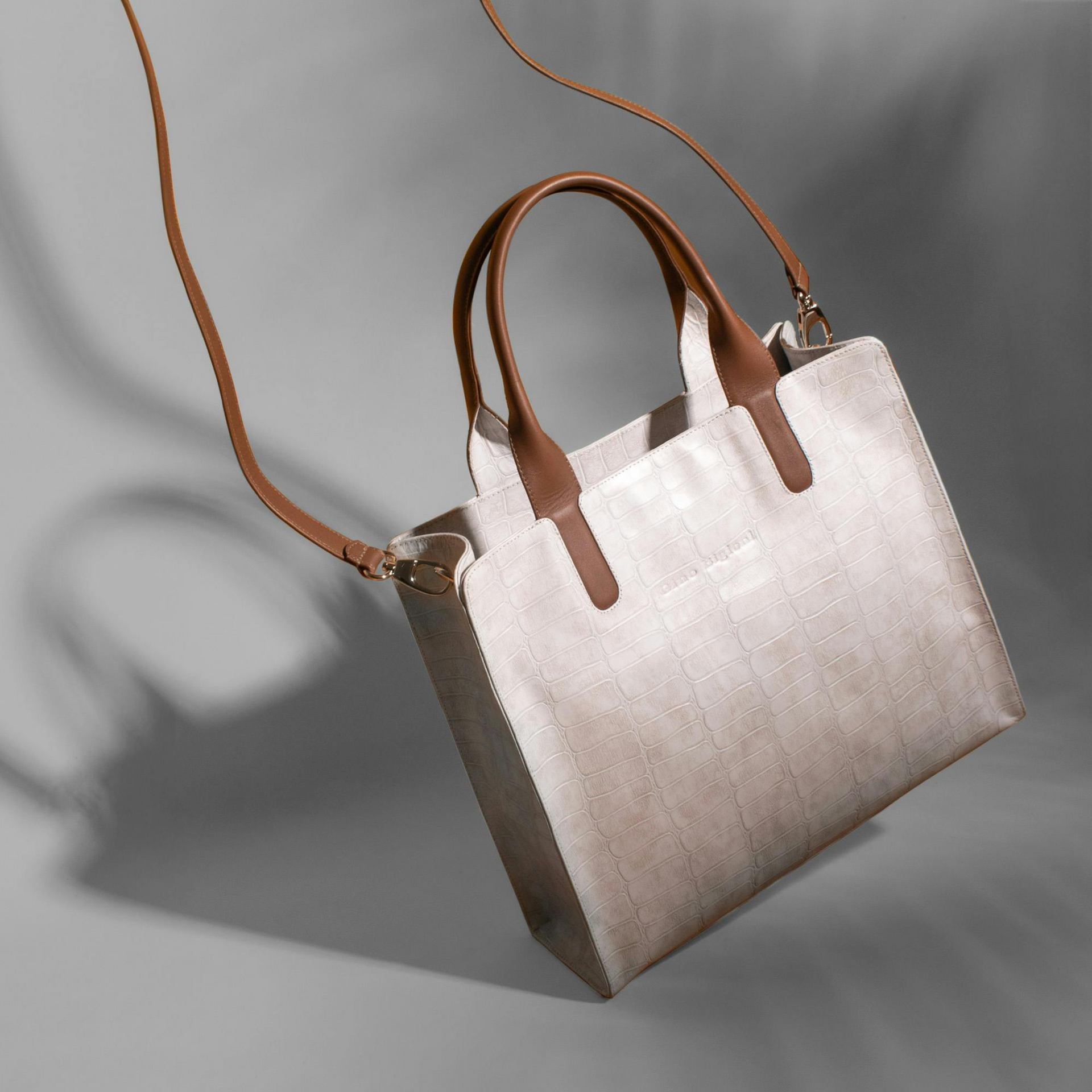 Cairo Croc-Embossed Leather Tote - Tapita 