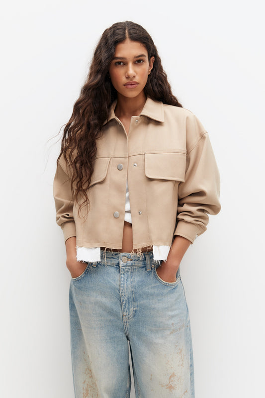 Cropped jacket with pockets at the hem - Tapita Demo Store 