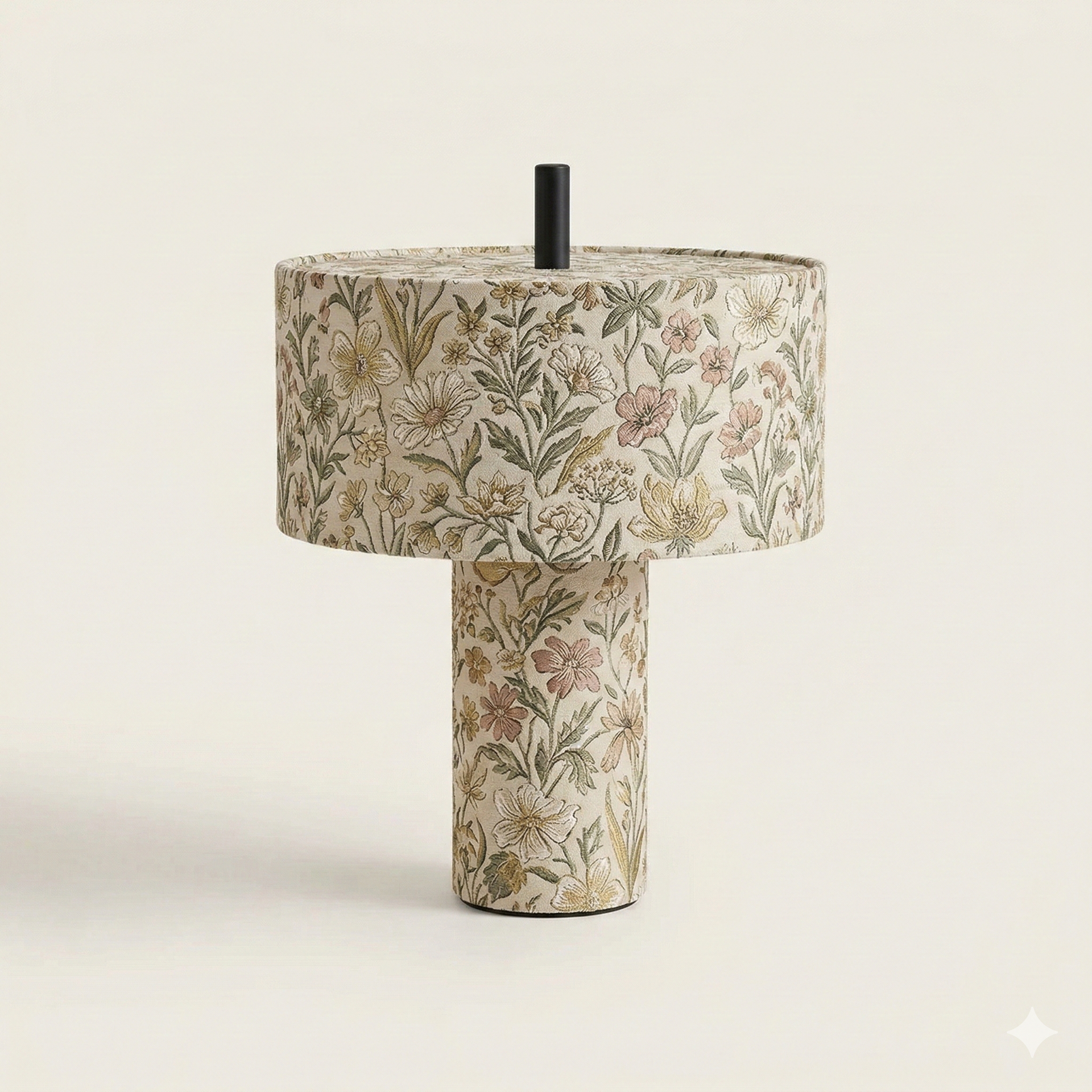 Margin Portable Floral Table Lamp - Tapita 
