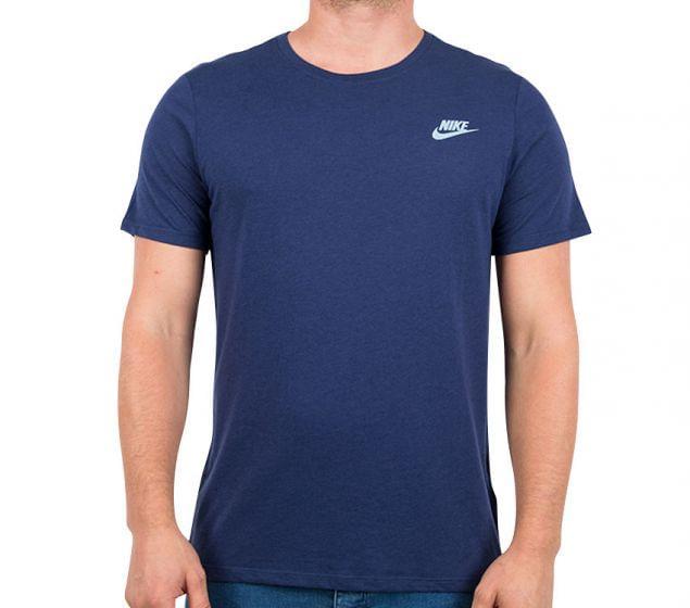 Meet your new favorite tee, the Nike Crackle Print T-Shirt. Bringing its A-game in soft, premium fabric, it features a ribbed crew neck and a woven Nike label on theNIKE | CRACKLE PRINT TB TEE