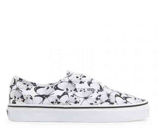 The forefather of the Vans family, the Vans Authentic was introduced in 1966 and nearly 4 decades later is still going strong, its popularity extending from the origVANS | AUTHENTIC (BUTTERFLY) TRUE | WHITE / BLACK