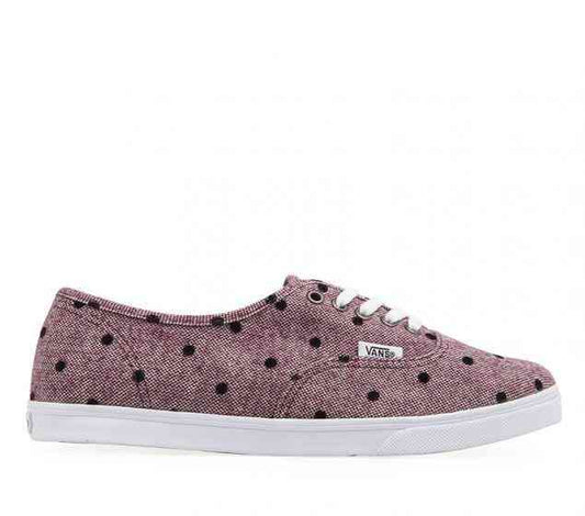 The forefather of the Vans family, the original Vans Authentic was introduced in 1966 and nearly 4 decades later is still going strong, its popularity extending fromVANS |AUTHENTIC | LO PRO | BURGANDY/WHITE